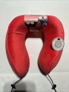 NWT Ruby + Cash memory foam salmon pink Waterproof Plush Travel Neck Pillow soft